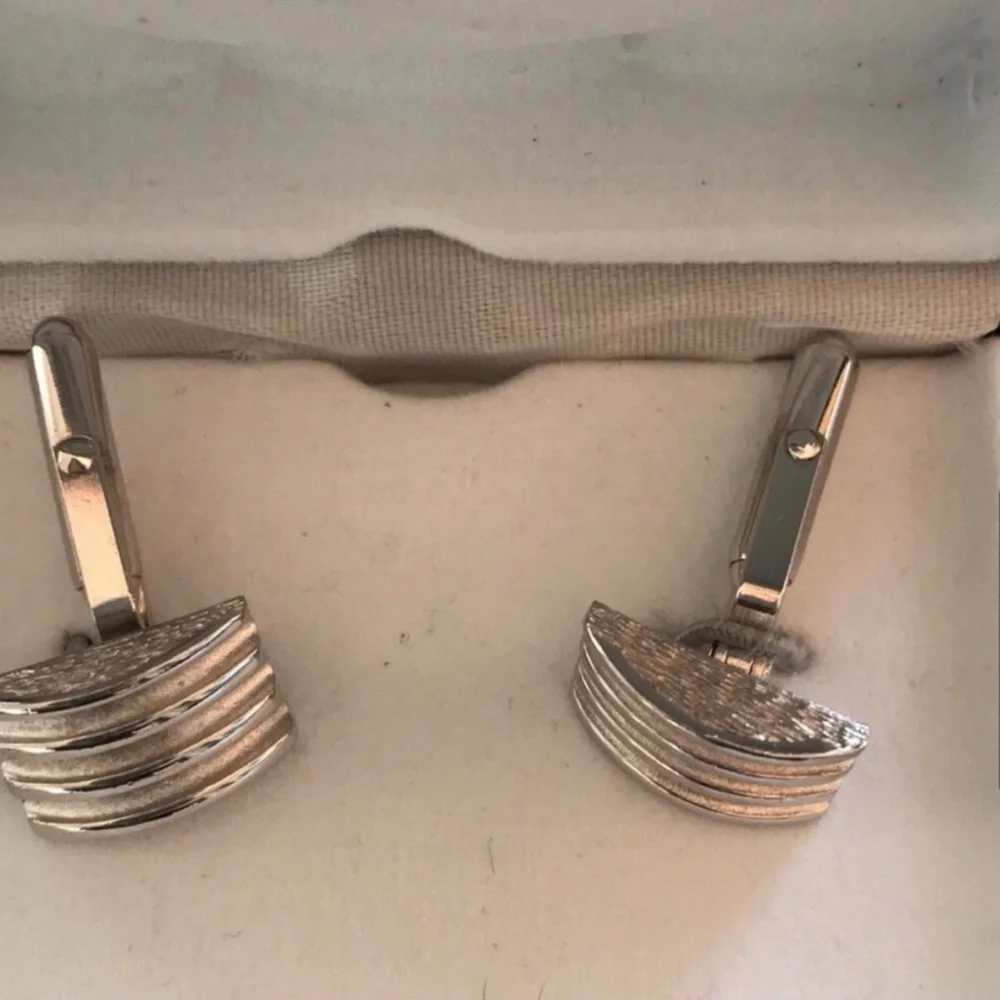 Colibri Of London Cuff Links Silver Tone